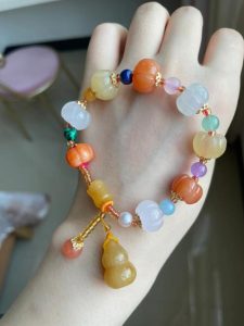 Golden Silk Jade Beaded Bracelet